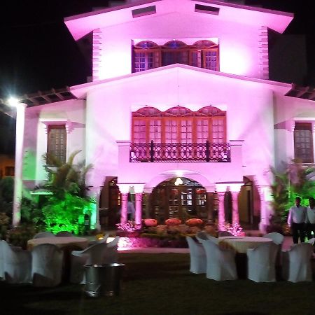 Celebration Hotel And Resort Rewa Exterior foto